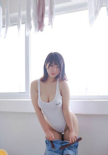 密桃来偷欢_4K免费观看视频