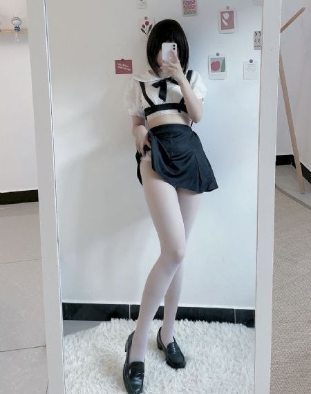 九七播放みいな写真_4K手机在线观看