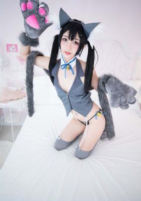 在厨房里征服美艳老师视频_4K免费在线观看
